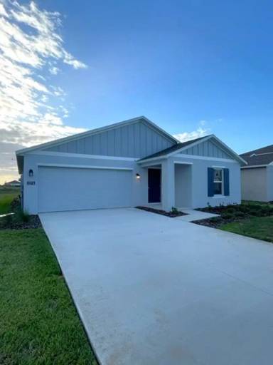 Main picture of 2216 Crown Rock Dr