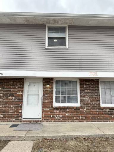 Main picture of 4960 Hinsdale Ave