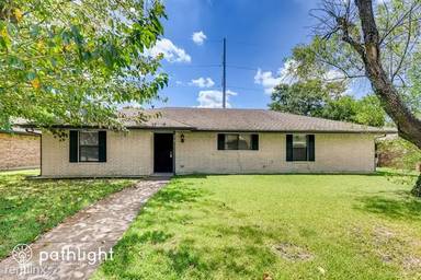 Main picture of 214 Buffalo Creek Dr