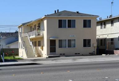 Main picture of 4588 W El Segundo Blvd