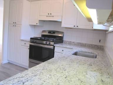Main picture of 17507 Peck Ave