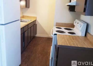 Main picture of 1120 Wolfe Trl