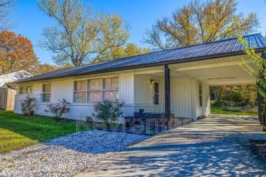 Main picture of 316 Sky Dr