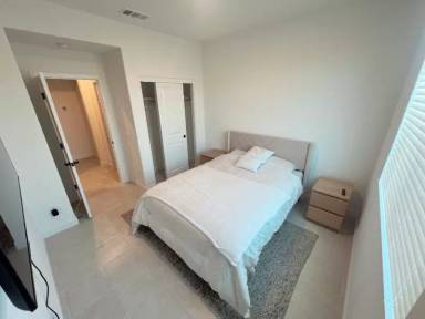 Main picture of 849 Hana Ave