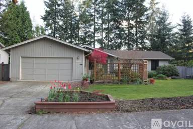 Main picture of 12939 NE 195th Pl
