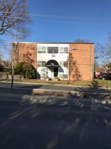 Main picture of Underhill Apartments