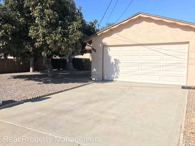 Main picture of 820 Avocado Ln