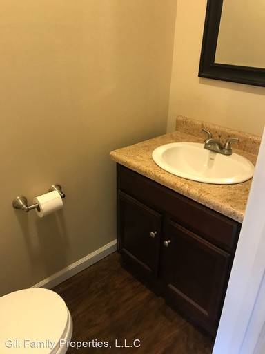 Main picture of 103 Burlington Ln