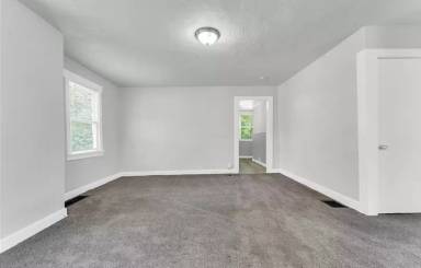 Main picture of 8503 Force Ave