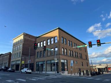 Main picture of 301 Campbell Ave SW