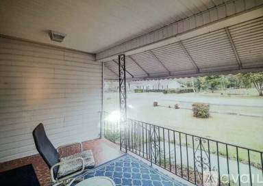 Main picture of 3137 Townsend St