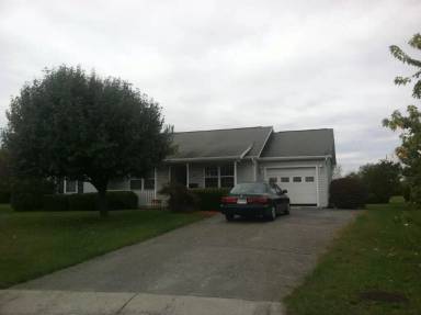 Main picture of 100 Covington Ln