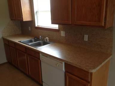 Main picture of 3417 Shadow St