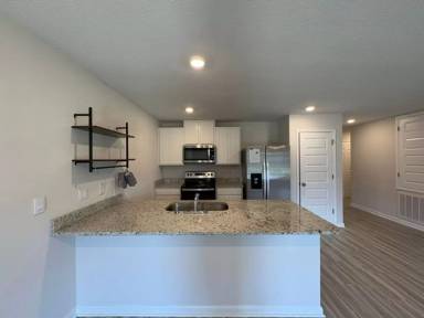 Main picture of 807 Otto Loop