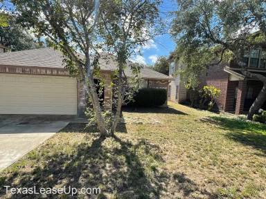 Main picture of 9226 Ridge Post