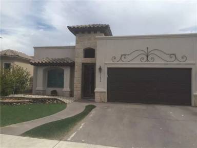 Main picture of 12800 Cozy Cove Ave