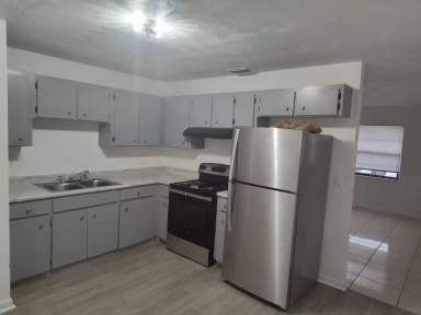 Main picture of 736 Kentucky St