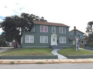 Main picture of 330 N Peninsula Dr