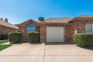 Main picture of 5604 Blackmon Ct