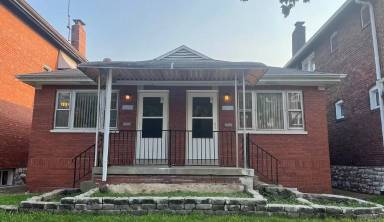 Main picture of 3636 Bates St