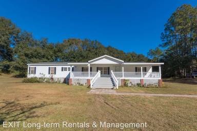 Main picture of 11055 Deerfoot Ln