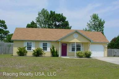 Main picture of 403 Hooks Ln