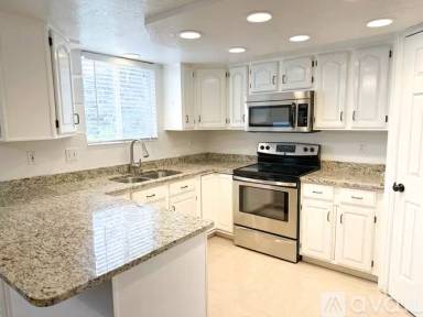 Main picture of 1148 N 2725 W