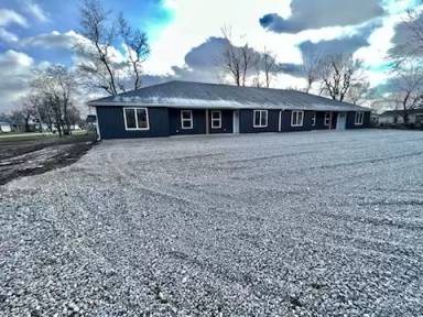 Main picture of 416 W Court St
