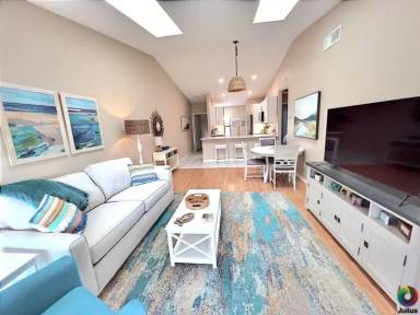 Main picture of 15178 Parkside Dr