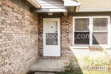 Main picture of 7554 E Paddock Ln