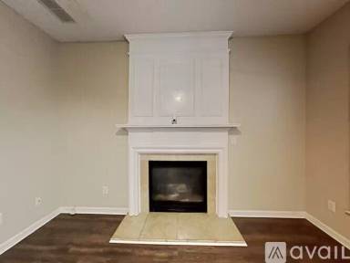 Main picture of 1622 Woodsford Rd NW