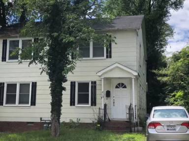 Main picture of 813 Evergreen Ln