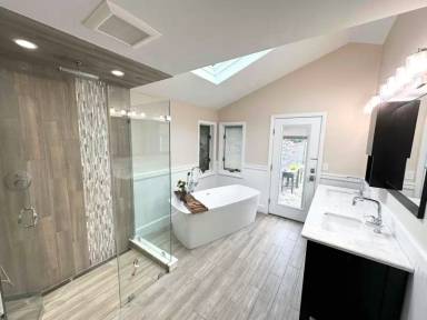 Main picture of 4 Antrim Rd