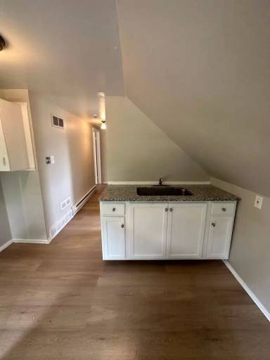 Main picture of 1185 E 123rd St