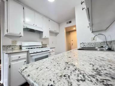 Main picture of 23901 Los Rosas St