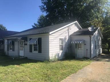 Main picture of 114 Saffell St