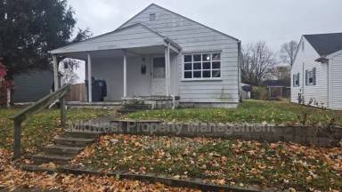 Main picture of 415 E 35th St