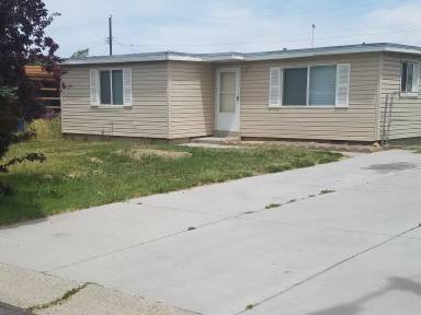 Main picture of 3040 W Appleton Dr