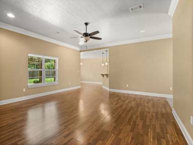 Main picture of 1240 Harmony Ln