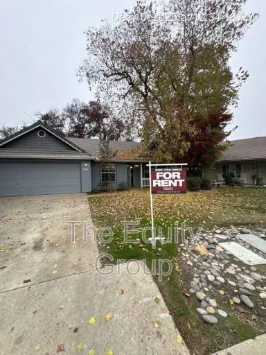 Main picture of 819 S Pinkham St