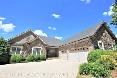 Main picture of 119 Rainbow Glen Cir