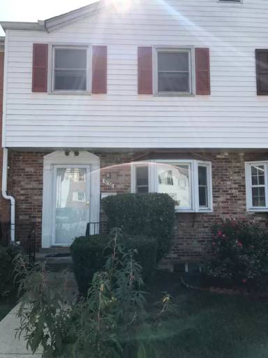 Main picture of 5138 Clacton Ave