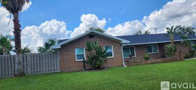 Main picture of 3310 Royal Palm Dr