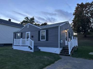 Main picture of 212 Ridge Ave