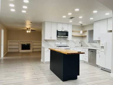 Main picture of 1115 W Malone St