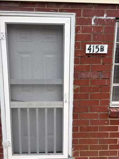 Main picture of 415 Cohen St