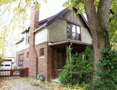 Main picture of 208 Koch Ave
