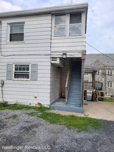 Main picture of 20 S 28th St