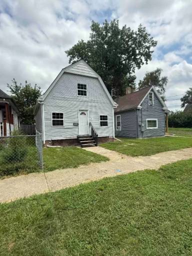 Main picture of 1820 S Livingston St
