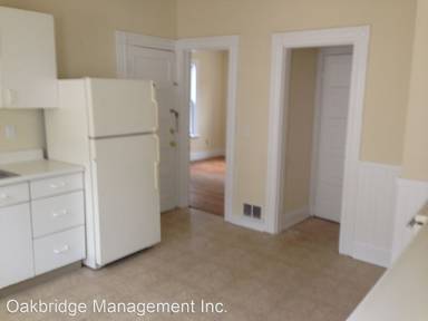 Main picture of 20 Columbia St